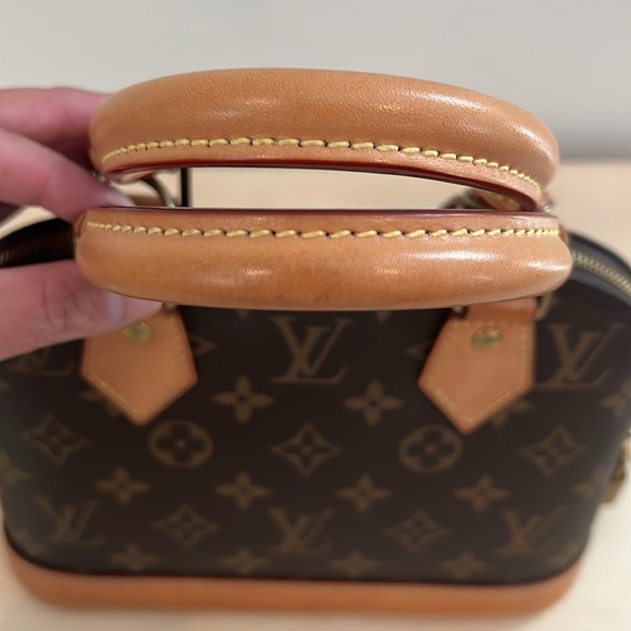 Pre-loved Louis Vuitton Monogram Alma BB - Picture 5 of 16